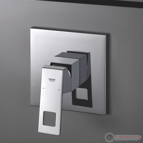 Комплект душ система за вграждане Grohe Eurocube Tempesta