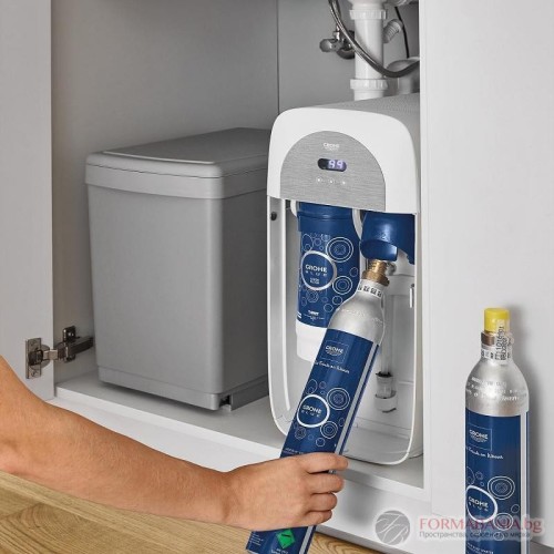Система за пречистване и газиране на вода Grohe Blue Home, с кухненски смесител с C-чучур и издърпване, черен мат