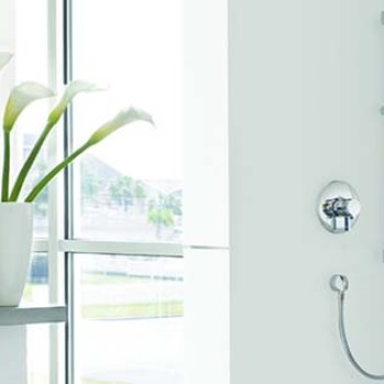 Душ системи, слушалки и шлаухове Hansgrohe